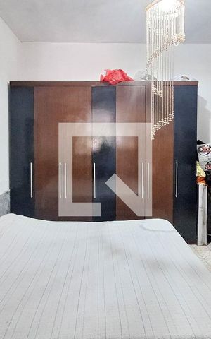Casa à venda com 100m², 3 quartos e 2 vagasQuarto 1