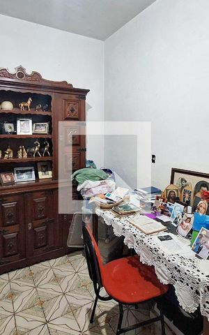 Casa à venda com 100m², 3 quartos e 2 vagasEscritório