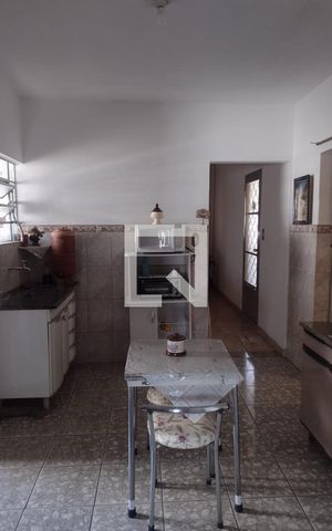Casa à venda com 146m², 3 quartos e 2 vagas Casa à venda com 146m², 3 quartos e 2 vagasCozinha