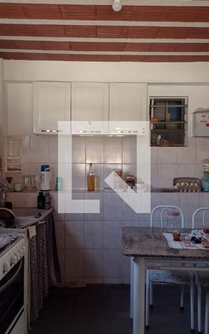 Casa à venda com 146m², 3 quartos e 2 vagas Casa à venda com 146m², 3 quartos e 2 vagasCozinha