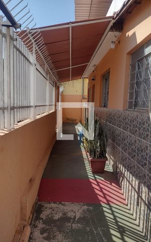 Casa à venda com 146m², 3 quartos e 2 vagas Casa à venda com 146m², 3 quartos e 2 vagasÁrea Externa