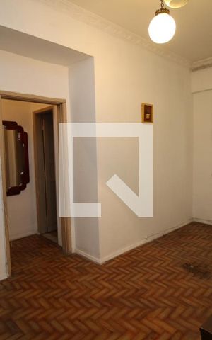 Apartamento à venda com 60m², 2 quartos e sem vagaSala