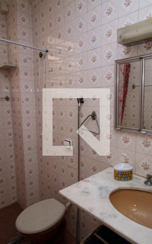 Apartamento à venda com 60m², 2 quartos e sem vagaBanheiro