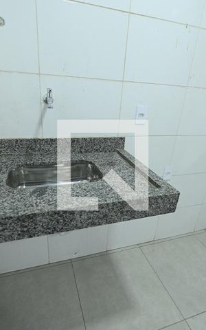 Casa para alugar com 60m², 2 quartos e 1 vagaCozinha