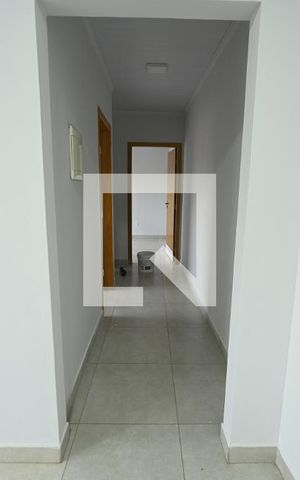 Casa para alugar com 60m², 2 quartos e 1 vagaCorredor