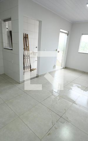 Casa para alugar com 60m², 2 quartos e 1 vagav