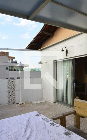 Casa à venda com 311m², 5 quartos e 1 vagaÁrea comum