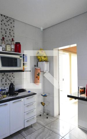 Casa à venda com 311m², 5 quartos e 1 vagaCozinha