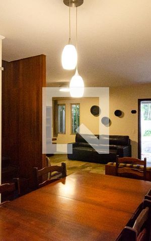 Casa à venda com 200m², 3 quartos e 2 vagasSala de Jantar