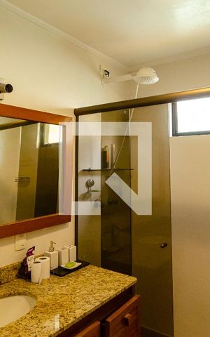 Casa à venda com 200m², 3 quartos e 2 vagasBanheiro Social