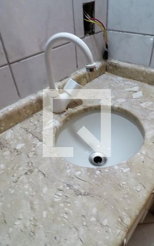 Apartamento para alugar com 53m², 2 quartos e 1 vagaBanheiro