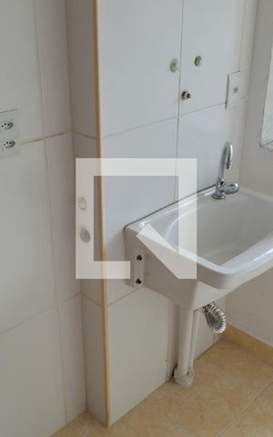 Apartamento à venda com 60m², 2 quartos e 1 vaga Apartamento à venda com 60m², 2 quartos e 1 vagaÁrea de Serviço