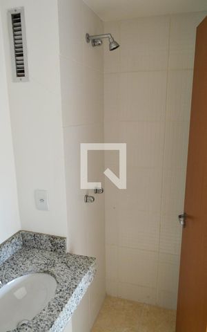 Apartamento à venda com 60m², 2 quartos e 1 vaga Apartamento à venda com 60m², 2 quartos e 1 vagaBanheiro da Suíte
