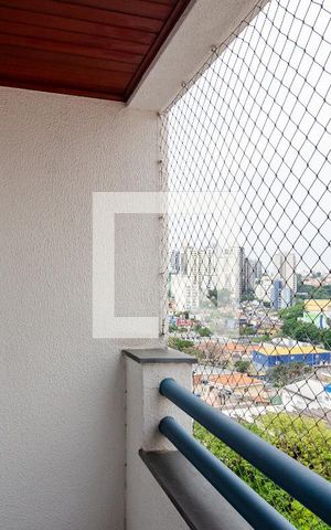 Apartamento para alugar com 64m², 2 quartos e 1 vaga Apartamento para alugar com 64m², 2 quartos e 1 vagaVaranda