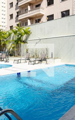 Apartamento para alugar com 64m², 2 quartos e 1 vaga Apartamento para alugar com 64m², 2 quartos e 1 vagaPiscina