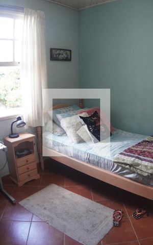 Casa à venda com 550m², 3 quartos e 3 vagas Casa à venda com 550m², 3 quartos e 3 vagasQuarto 2