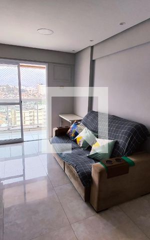 Apartamento à venda com 115m², 2 quartos e 1 vaga Apartamento à venda com 115m², 2 quartos e 1 vagaSala