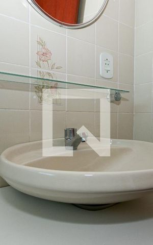 Apartamento à venda com 48m², 2 quartos e 1 vagaBanheiro