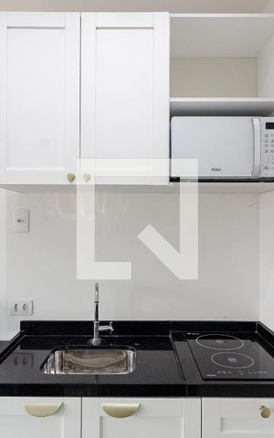 Studio à venda com 20m², 1 quarto e sem vaga Studio à venda com 20m², 1 quarto e sem vagaCozinha