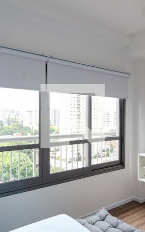 Studio à venda com 20m², 1 quarto e sem vaga Studio à venda com 20m², 1 quarto e sem vagaSala