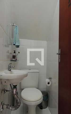 Casa de condomínio à venda com 100m², 3 quartos e 1 vaga Casa de condomínio à venda com 100m², 3 quartos e 1 vagaLavabo