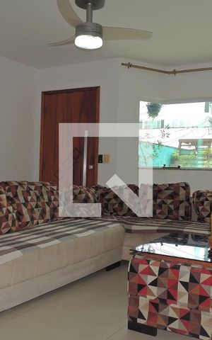 Casa de condomínio à venda com 100m², 3 quartos e 1 vagaSala