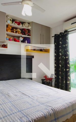 Casa de condomínio à venda com 100m², 3 quartos e 1 vaga Casa de condomínio à venda com 100m², 3 quartos e 1 vagaQuarto 1 - Suíte