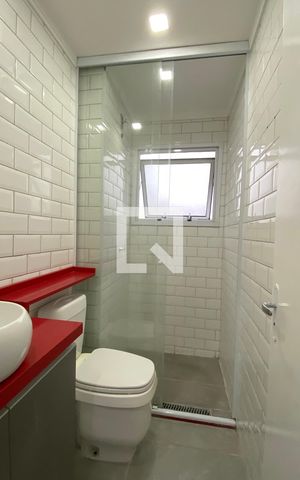 Apartamento à venda com 54m², 2 quartos e 2 vagasBanheiro da Suíte 1