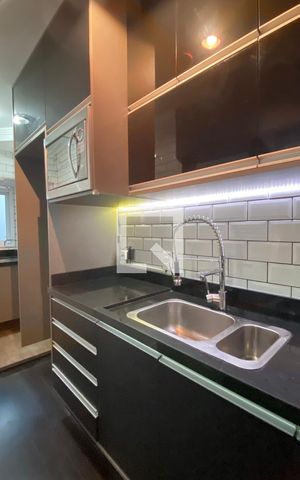 Apartamento à venda com 54m², 2 quartos e 2 vagasCozinha