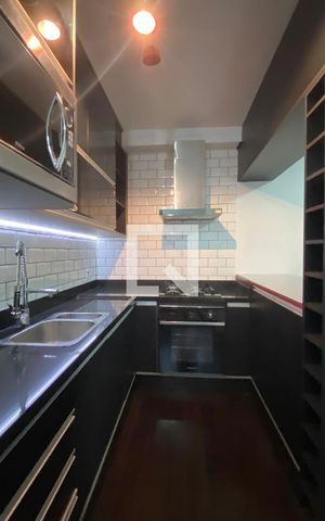 Apartamento à venda com 54m², 2 quartos e 2 vagasCozinha