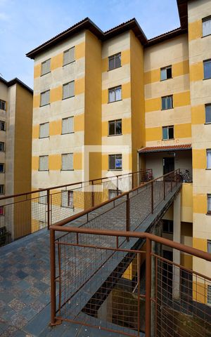 Apartamento para alugar com 48m², 2 quartos e 1 vaga Apartamento para alugar com 48m², 2 quartos e 1 vagaEntrada do bloco