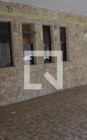 Casa à venda com 150m², 2 quartos e 2 vagasGaragem