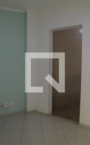 Casa à venda com 150m², 2 quartos e 2 vagasCopa