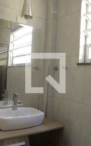 Casa à venda com 150m², 2 quartos e 2 vagasBanheiro