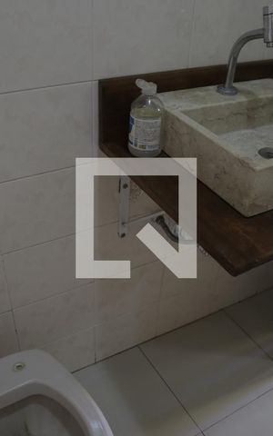 Casa à venda com 150m², 2 quartos e 2 vagasBanheiro de Serviço