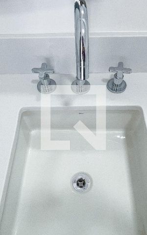 Apartamento à venda com 47m², 1 quarto e 1 vaga Apartamento à venda com 47m², 1 quarto e 1 vagaBanheiro