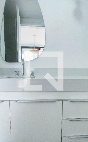 Apartamento à venda com 47m², 1 quarto e 1 vaga Apartamento à venda com 47m², 1 quarto e 1 vagaBanheiro