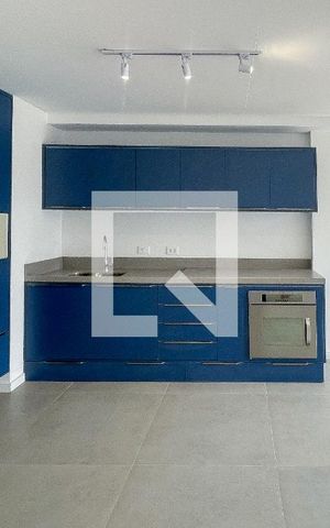 Apartamento à venda com 47m², 1 quarto e 1 vaga Apartamento à venda com 47m², 1 quarto e 1 vagaStudio