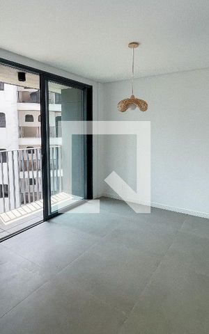 Apartamento à venda com 47m², 1 quarto e 1 vaga Apartamento à venda com 47m², 1 quarto e 1 vagaStudio