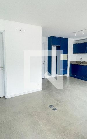 Apartamento à venda com 47m², 1 quarto e 1 vaga Apartamento à venda com 47m², 1 quarto e 1 vagaStudio