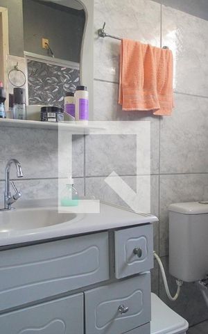 Casa à venda com 168m², 2 quartos e 1 vagaBanheiro 2