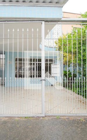 Casa para alugar com 150m², 4 quartos e 3 vagasFrente