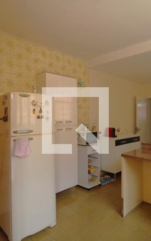 Casa à venda com 262m², 3 quartos e 2 vagasCozinha