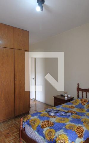 Casa à venda com 262m², 3 quartos e 2 vagasSuíte