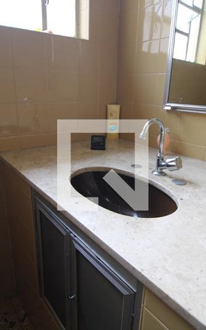 Casa à venda com 262m², 3 quartos e 2 vagasBanheiro da suíte