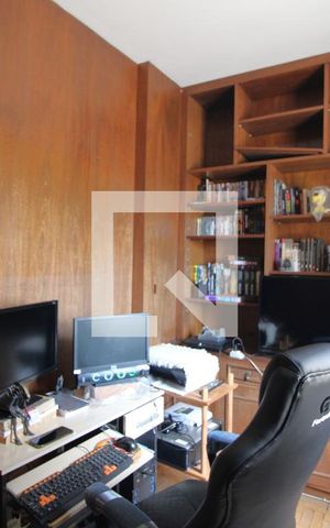 Casa à venda com 262m², 3 quartos e 2 vagasQuarto 2