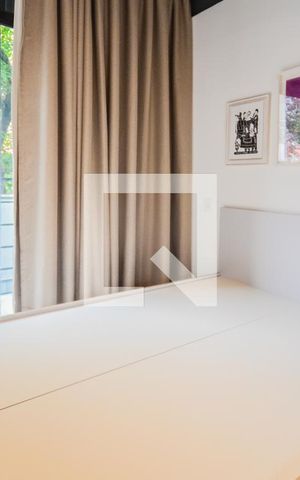 Studio para alugar com 16m², 1 quarto e sem vaga Studio para alugar com 16m², 1 quarto e sem vagaSala/Cozinha
