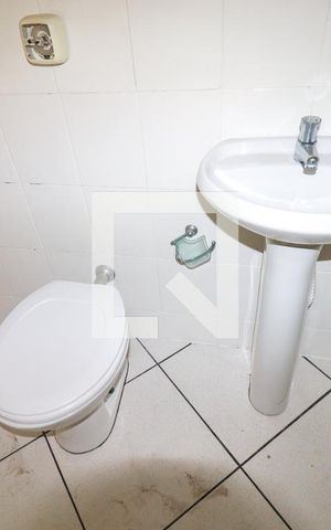 Apartamento para alugar com 58m², 2 quartos e 1 vagaBanheiro Social