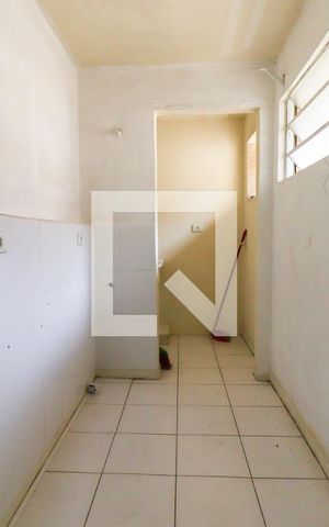 Apartamento para alugar com 58m², 2 quartos e 1 vagaCozinha e Área de Serviço