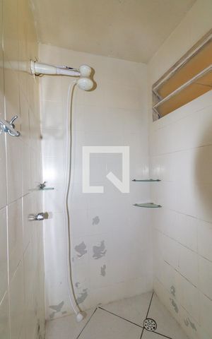 Apartamento para alugar com 58m², 2 quartos e 1 vagaBanheiro Social